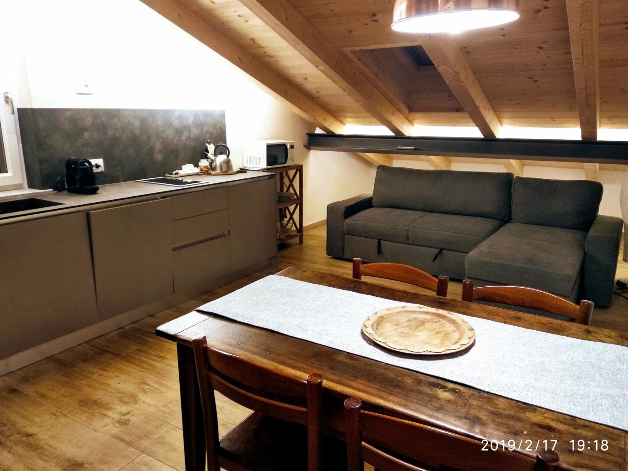 Maison Soleil - In Mansarda - Affitti Brevi Italia Аоста Екстер'єр фото
